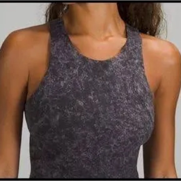 Lululemon Invigorate Crop Training Tank Top - Size 8 - Picture 2 of 5